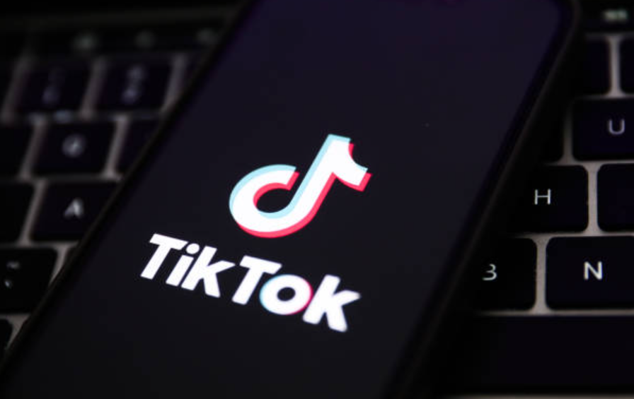 The United States' TikTok Ban Debates: Concerns and Defenses in Focus