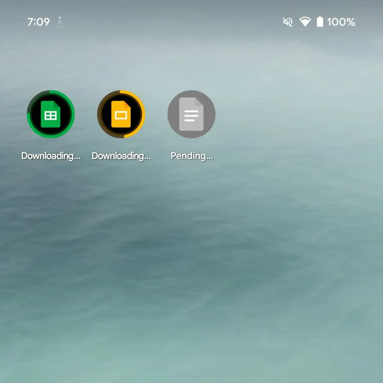 Google Play Store enables users to download multiple apps simultaneously during installation